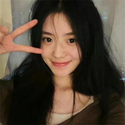 戛纳机密第一季